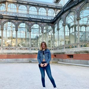 Meet your Posher, Alexandra